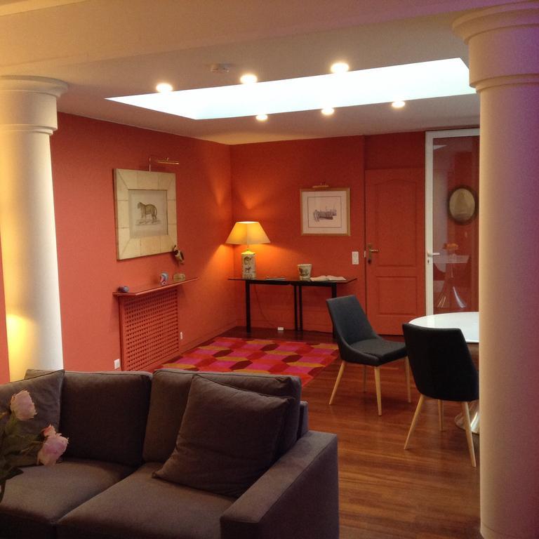 Maison D'Hotes Bordeaux Centre Le Patio De L'Intendance エクステリア 写真